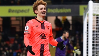 星空体育（中国）官方网站-记者：萨金特与诺维奇关系彻底破裂，随二队训练等待转会多伦多