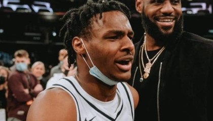 Xingkong Yule-詹皇：和儿子同场竞技是终极目标 我对湖人有信心